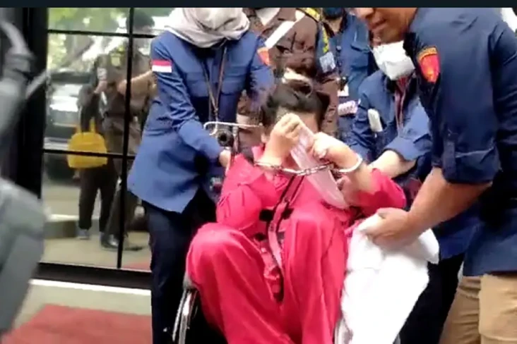 Drama Histeris Wanita...