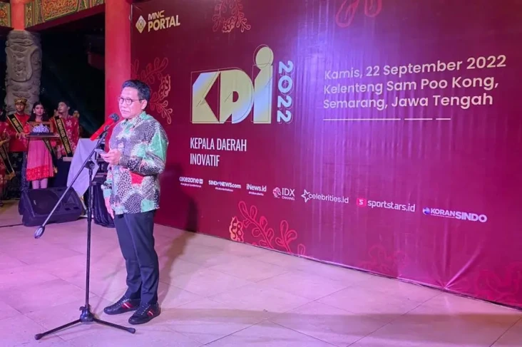 Gus Menteri: Penganugerahan...
