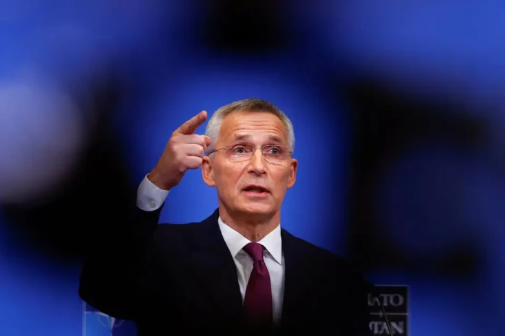 NATO Sesumbar Rusia...