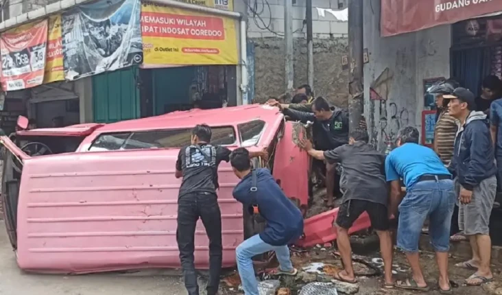 Kronologi Tabrakan Maut...