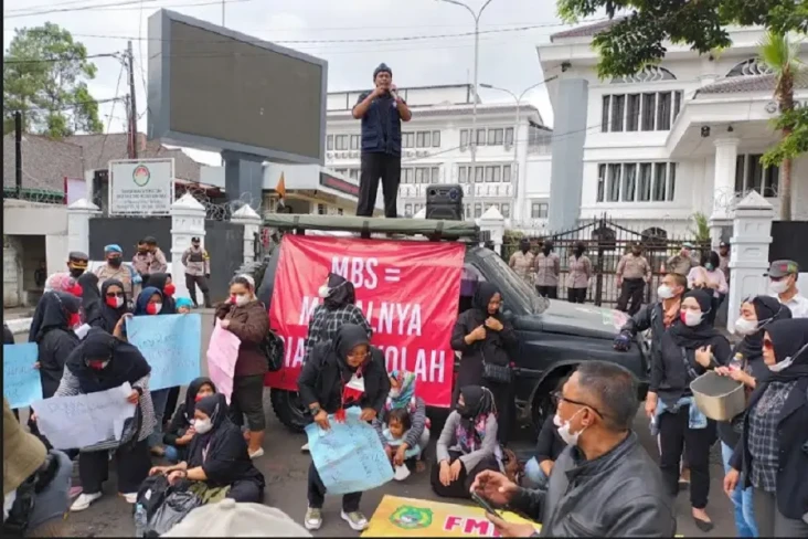 Komite Sekolah Patok...