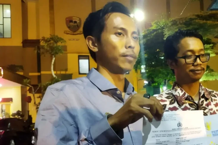 Datang ke Sekolah, ABG...