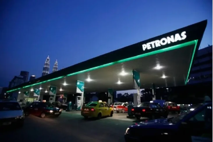 Bos Petronas Bertandang...