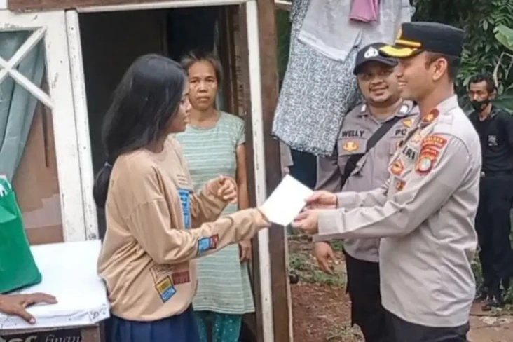 Tinggal Tanpa Listrik,...