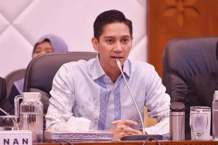 Keponakan Prabowo Jubir...