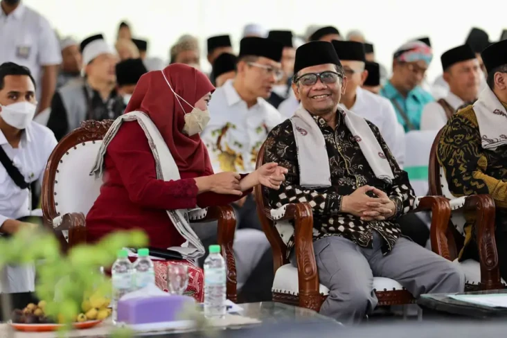 Khofifah Sebut Mahfud...