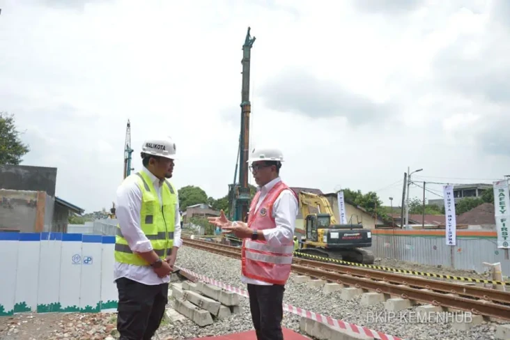 Atasi Macet, Proyek...