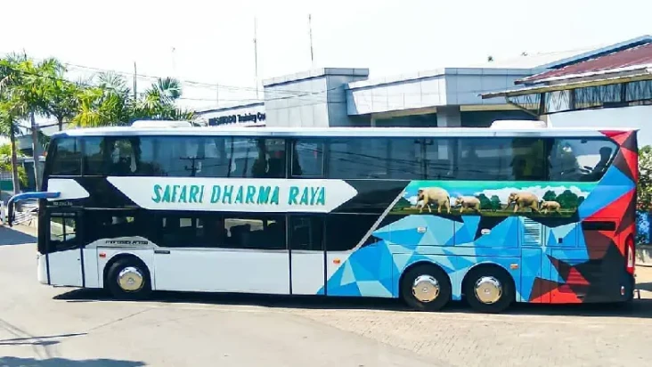 5 PO Bus Legendaris...