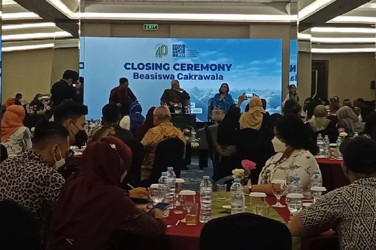 Beasiswa Cakrawala Berakhir,...