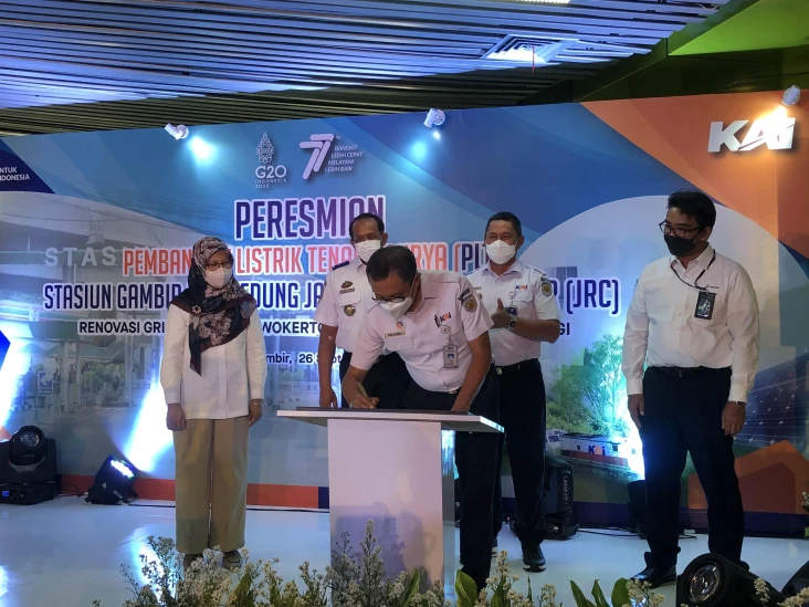 Hemat Biaya Listrik,...