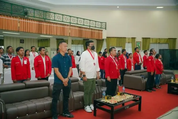 Bobby Nasution Dinobatkan...