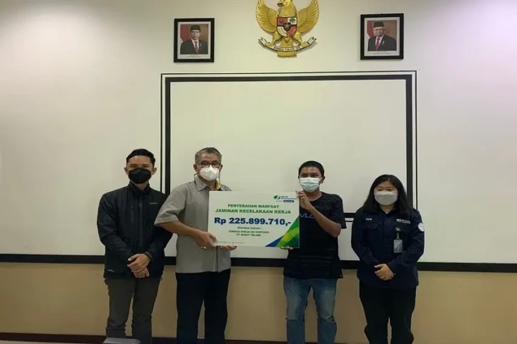 BPJAMSOSTEK Gelar Sosialisasi...