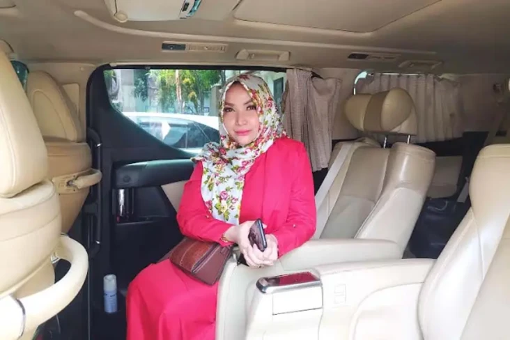 Roro Fitria Ungkap Insiden...