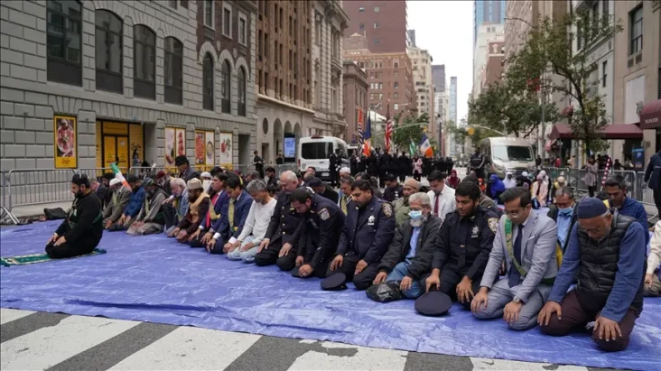 Muslim Gelar Parade...