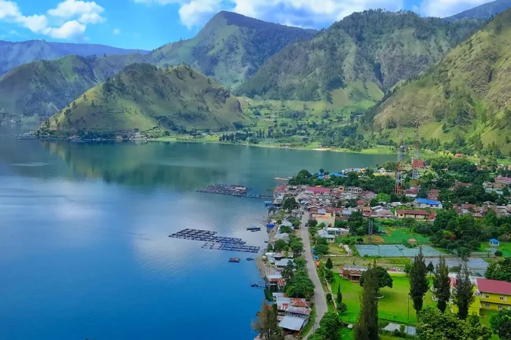 Terkenal Indah, 5 Destinasi...