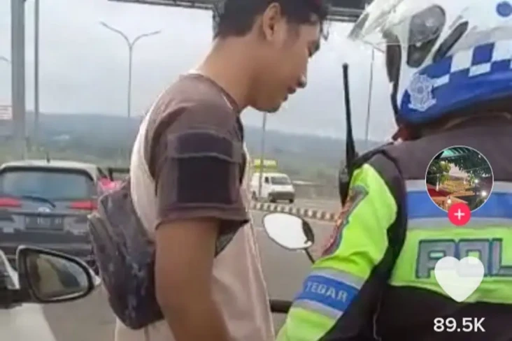 Viral! Polisi Ngamuk...