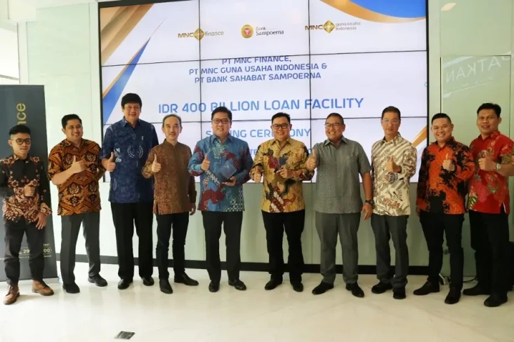 Penandatanganan Fasilitas...