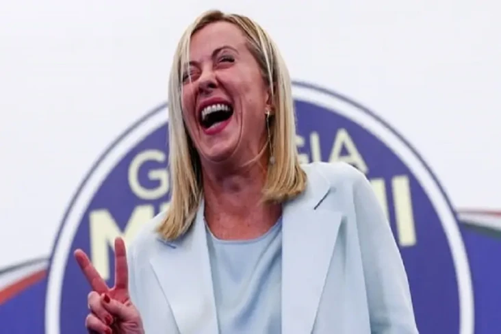 Giorgia Meloni Jadi...