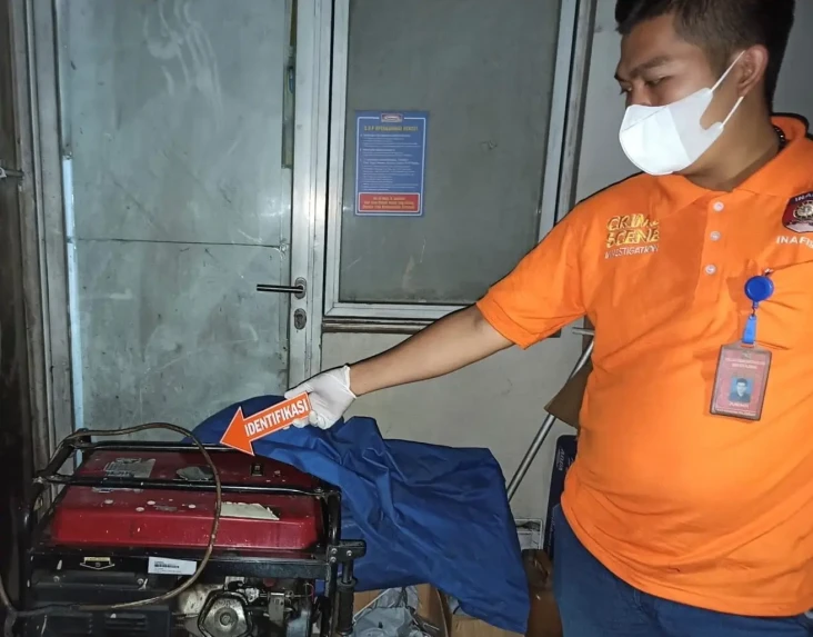 Karyawan Minimarket...