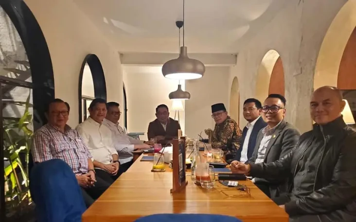 Ridwan Kamil Ngopi dengan...