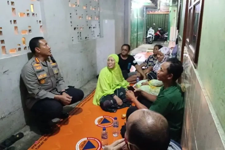 Ratusan Korban Kebakaran...