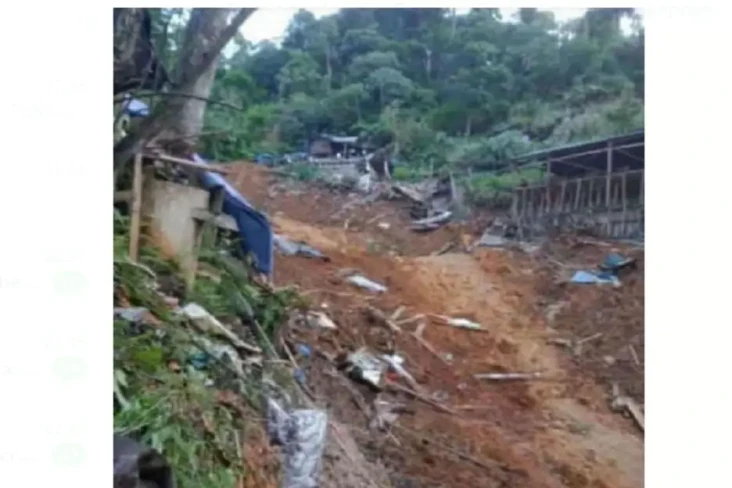 Longsor Terjang Lokasi...