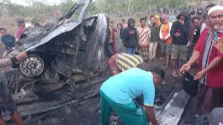 Mobil Terjun ke Jurang...
