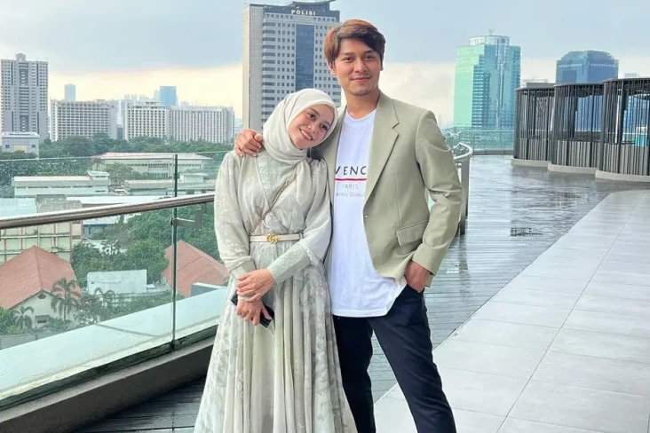 Laporkan Rizky Billar...