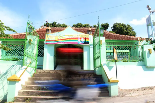 Kisah Ki Ageng Enis,...