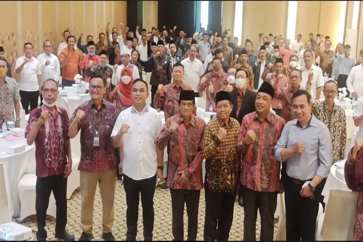 Polda Jatim Bersama...