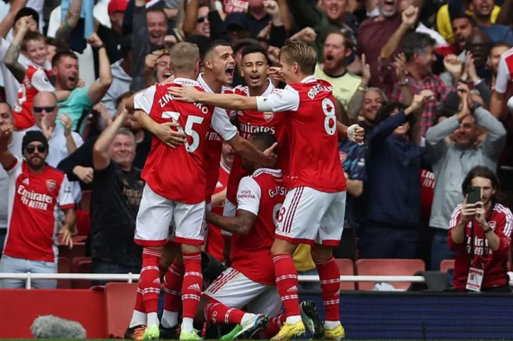 Hasil Arsenal vs Tottenham:...