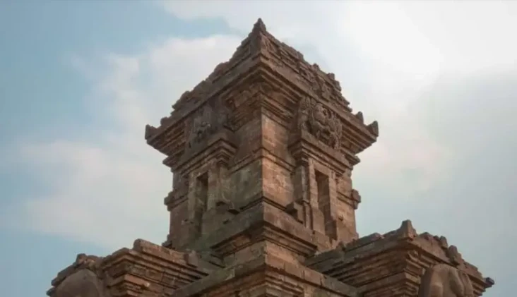 Kisah Wisnuwardhana,...