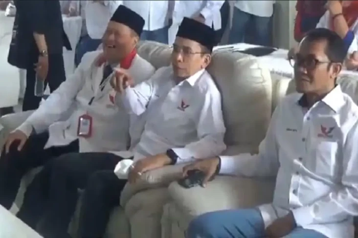 Berkunjung ke Bangkalan,...
