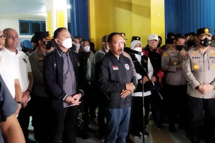 Menpora Desak PSSI Benahi...