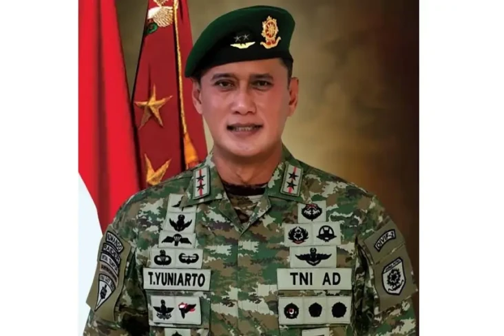 Mutasi TNI, Jenderal...