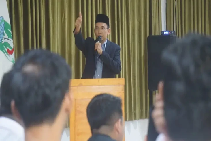 Tutup Rakornas KAMMI,...