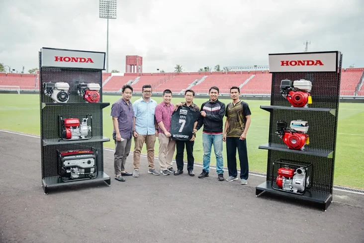 Bali United Dapat Sponsor...