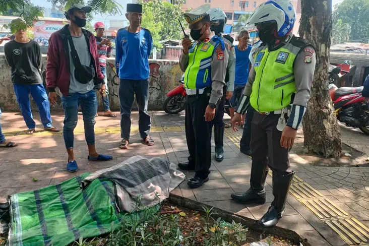 Dikira Tidur, Pak Ogah...