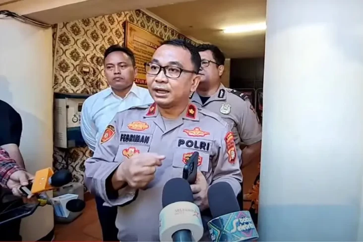 Kapolsek Kebayoran Lama...