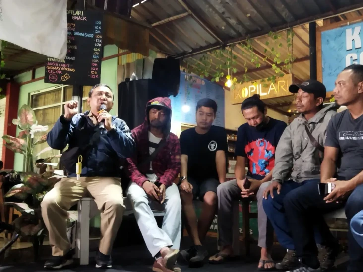 Pengakuan Aremania,...