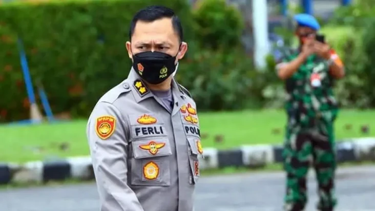 Profil AKBP Ferli Hidayat,...