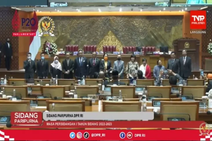 Penetapan 9 Komisioner...