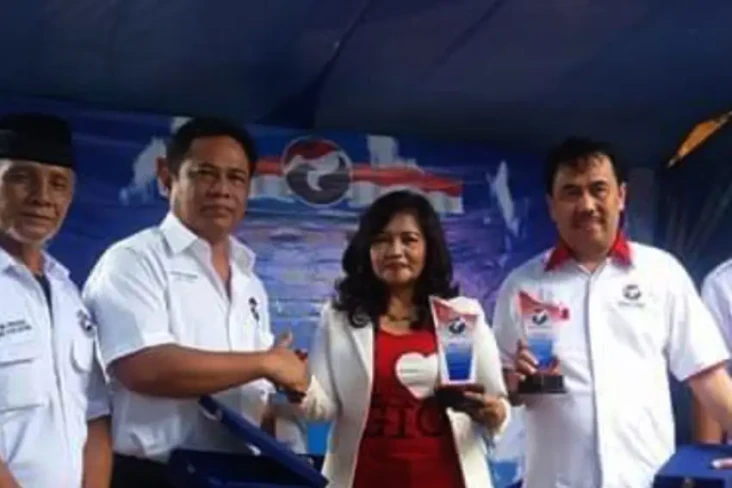 Polisi Ancam Pengendara...