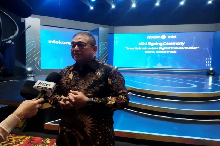 Teken MoU dengan Intel,...