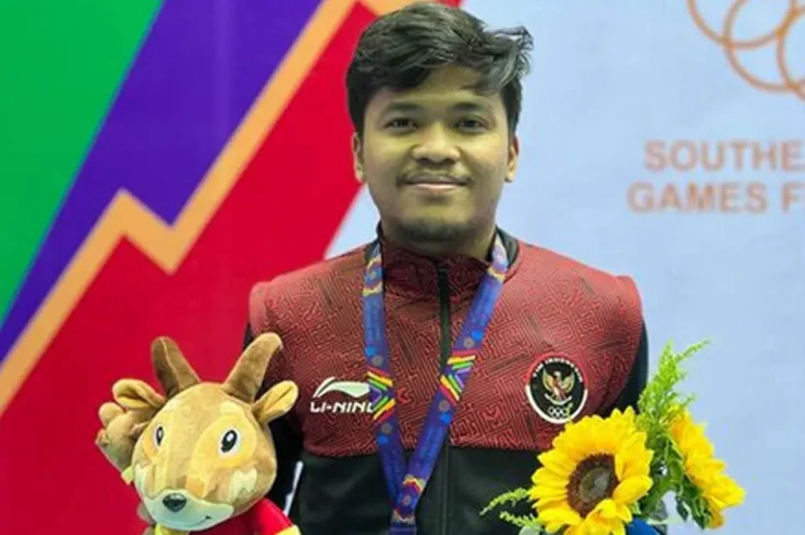 Profil Syauqi Saud:...