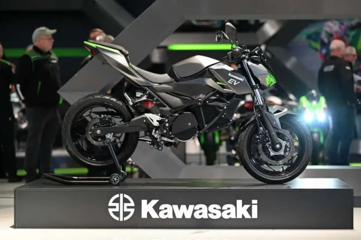 Motor Listrik Kawasaki...