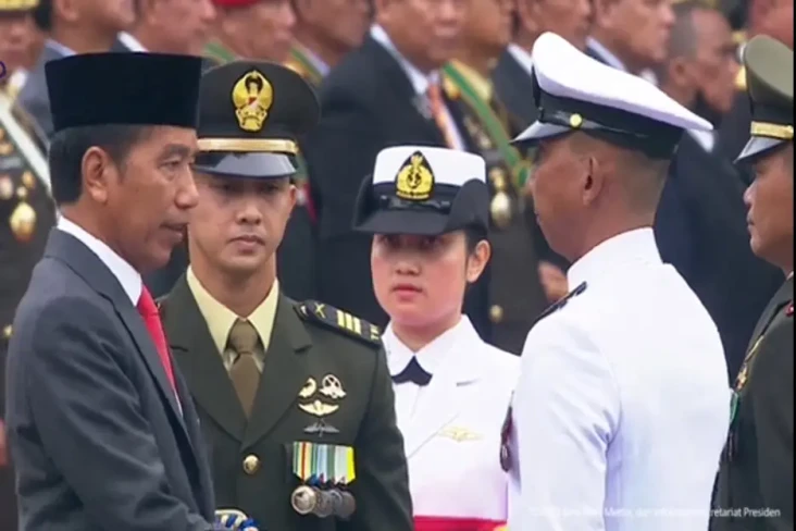 HUT ke-77 TNI, Jokowi...