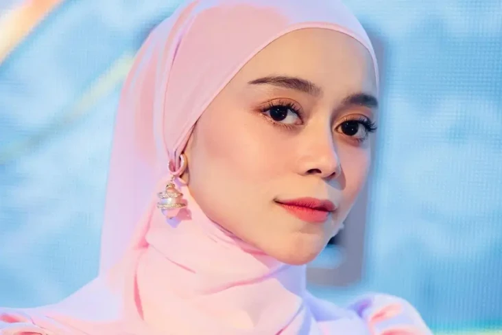 Tulang Leher Geser,...