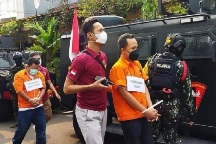 Bripka RR Siapkan Kejutan...