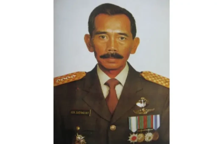 3 Panglima TNI Dengan...